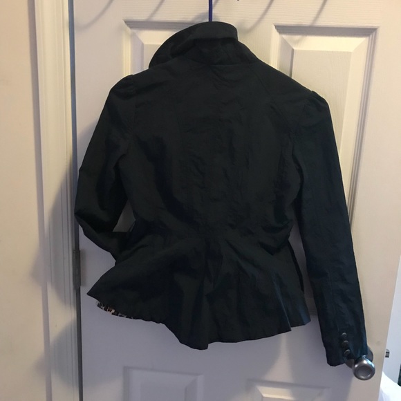 Spring coat - Picture 8 of 8